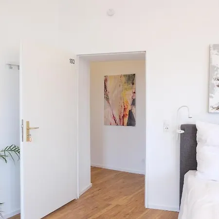 Honeybee アパート