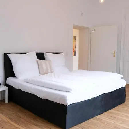 Honeybee アパート コブレンツ