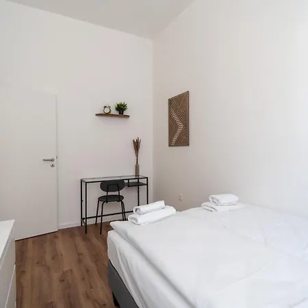 Honeybee Koblenz Apartment