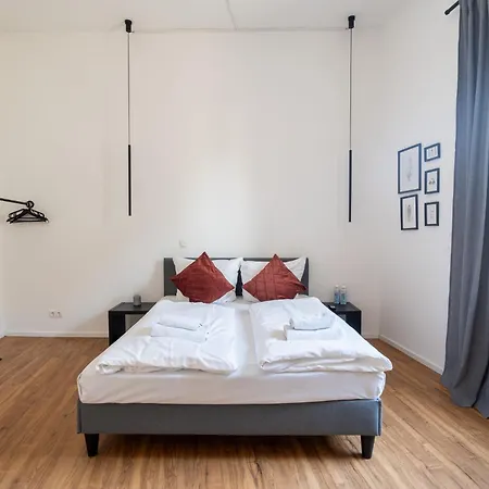 Apartment Nahe Altstadt | Kueche & Waschmaschine