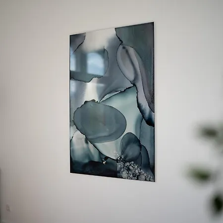 アパート Honeybee コブレンツ