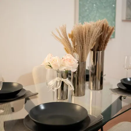 Apartment Nahe Altstadt | Kueche & Waschmaschine *