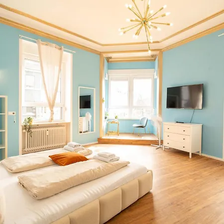 Apartment Nahe Altstadt | Kueche & Waschmaschine