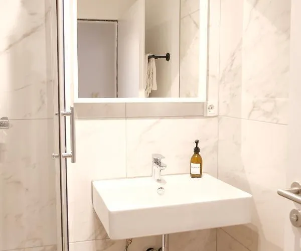 Honeybee Koblenz (Rhineland-Palatinate)