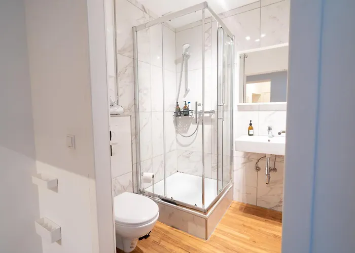 Honeybee Apartment *