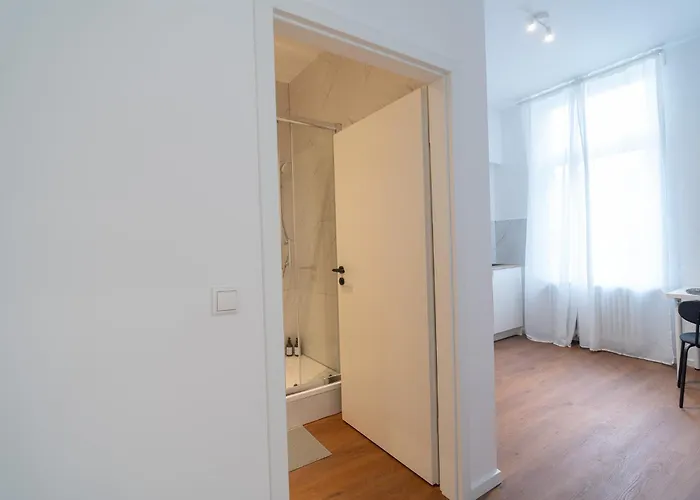 Honeybee * Koblenz (Rhineland-Palatinate)